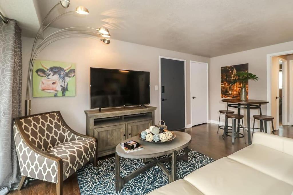 Holly Second Floor 2 King Beds Villa Kansas City Dış mekan fotoğraf